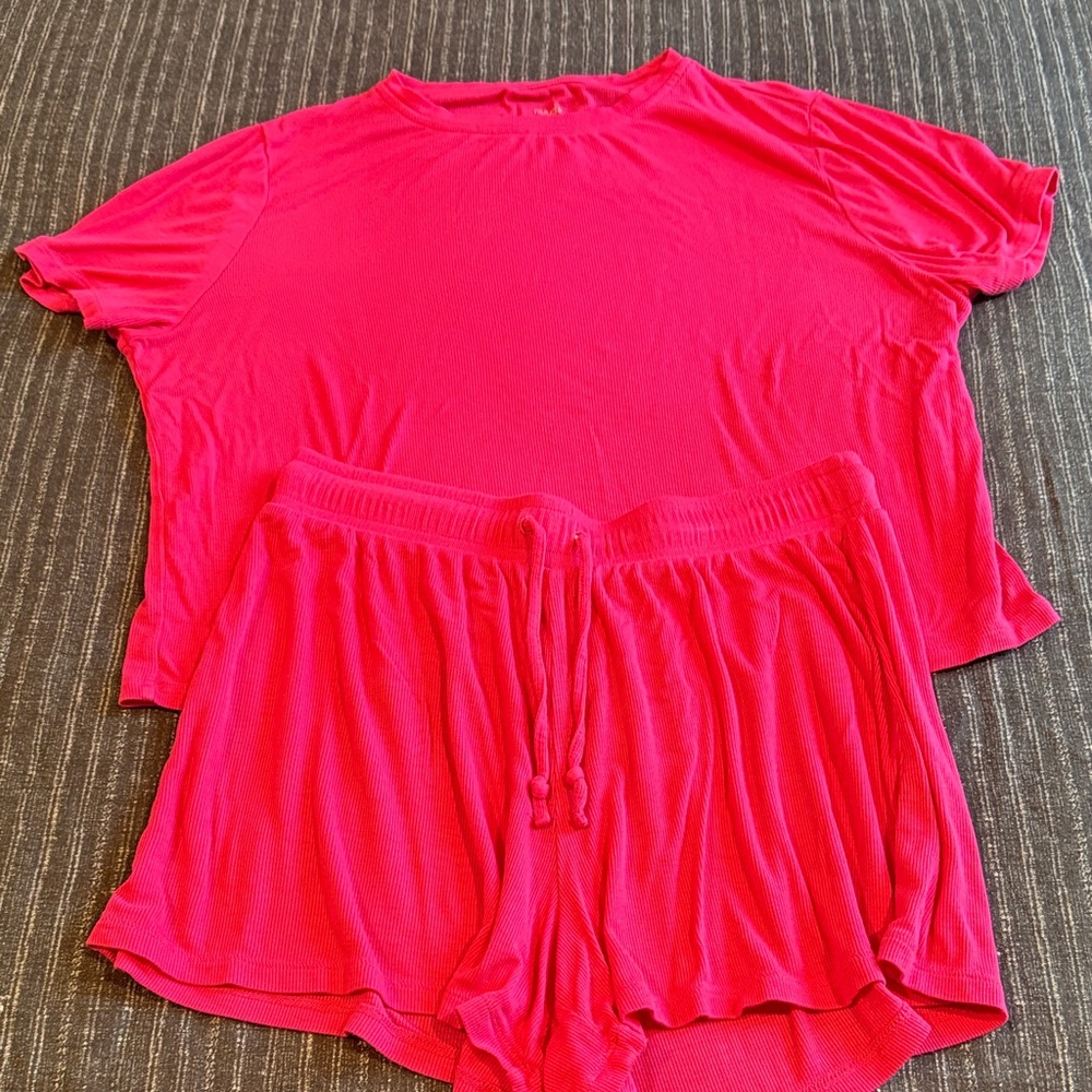 NUUDS ribbed Pajama Short set